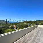 Giuliana D'architecte Avec Piscine Et Vue