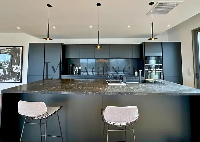 Giuliana D'architecte Avec Piscine Et Vue Villa Aregno