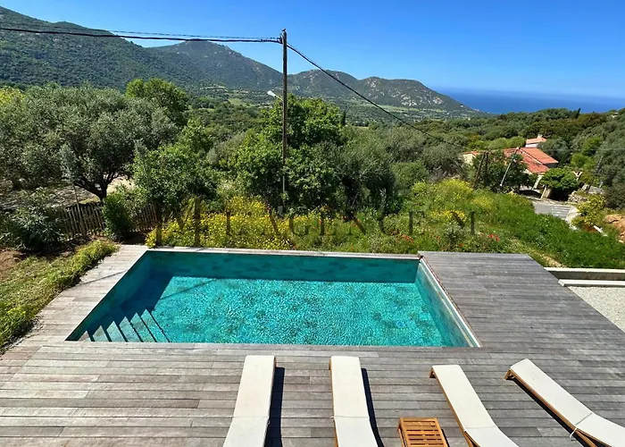 Giuliana D'architecte Avec Piscine Et Vue Villa Aregno