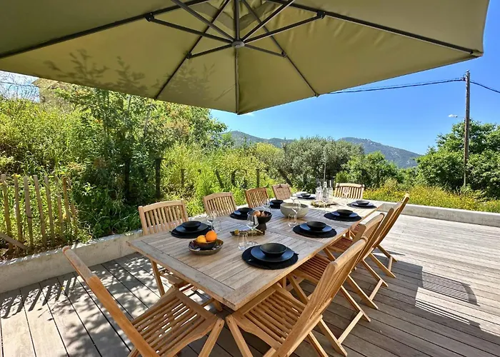 Villa Giuliana D'architecte Avec Piscine Et Vue Aregno